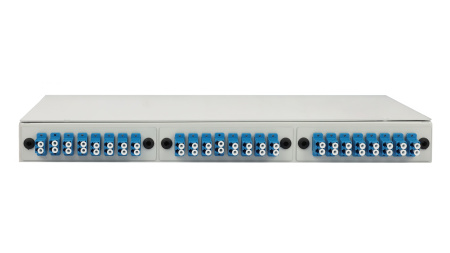 Кросс оптический 19" (ШКОС) укомплектованный на 24 LC Duplex портов (комплект с адаптерами и шнурами)