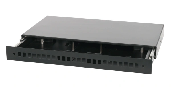 Kross optik Pixietech 19" 24 portli, tortib olinadigan, 1U