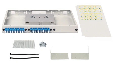 16 LC dupleks portlari bilan jihozlangan o'zaro faoliyat optik 19 dyuym (ShKOS) (adapterlar va simlar bilan o'rnatilgan)
