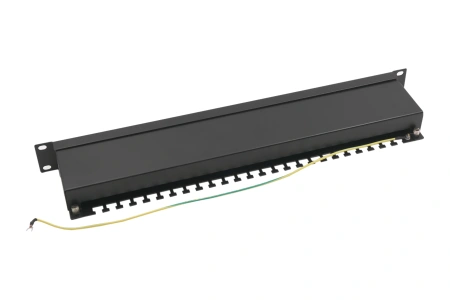 Pixietech patch paneli, 19" ekranlangan, 1U, 24 port, cat.5e